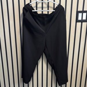 Reitmans Black Capris